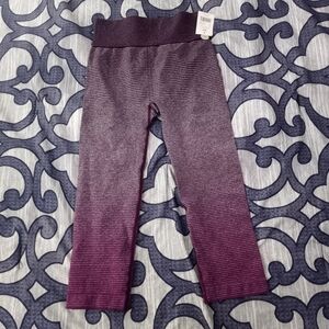🕊NWT ATHLETIC WORKS capris Leggings🕊